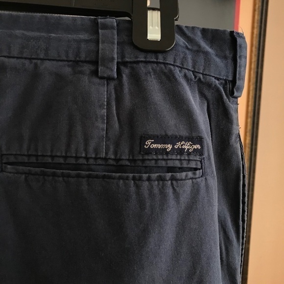 T. HILFIGER VINTAGE Navy Blue Pleated Shorts Sz 33 - Picture 9 of 12